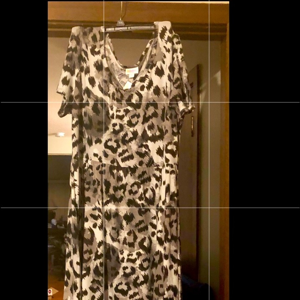 NWT Lularoe Riley. Size 2x